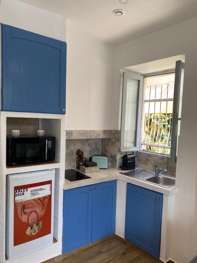 Ferienwohnung Nuit A La Roquette, Arles Exterior foto